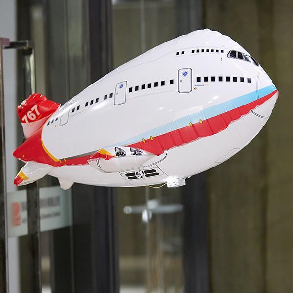 Balão de Avião com Controle Remoto e LED