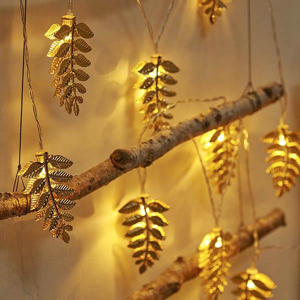 Fio de Folhas de Luzes LED de Ferro - Leaf Lights