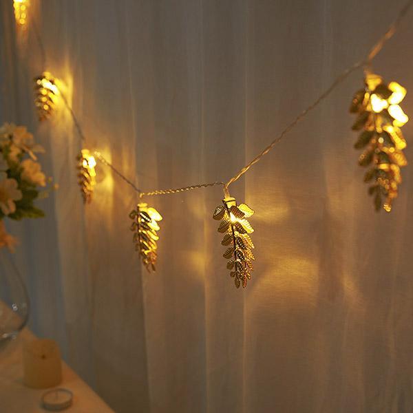 Fio de Folhas de Luzes LED de Ferro - Leaf Lights