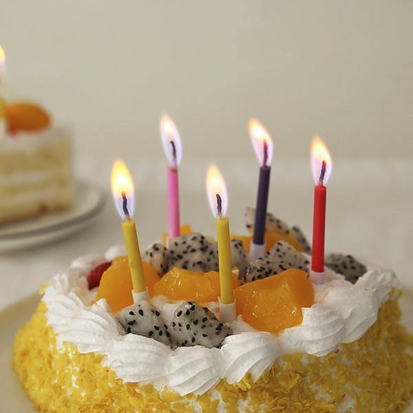 Kit 12 Velas Mágicas de Chamas Coloridas sem Cheiro e Livre de Fumaça Happy Candle