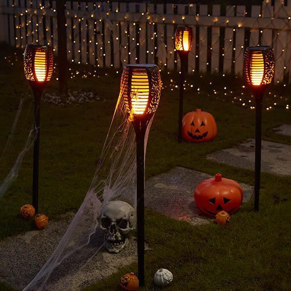 Lâmpada em Tocha de Halloween Movida a Energia Solar
