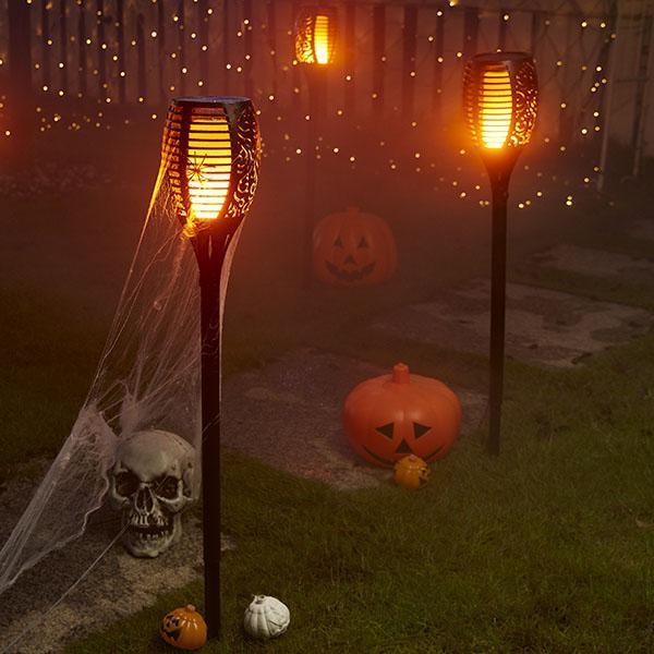 Lâmpada em Tocha de Halloween Movida a Energia Solar