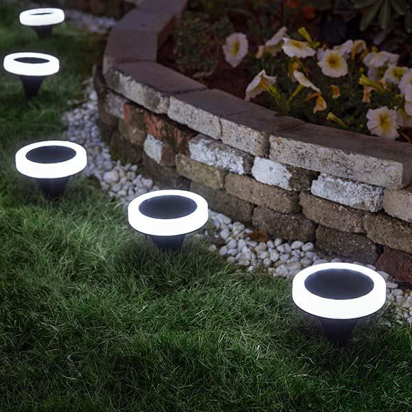 Luz de LED de Chão em Anel à Energia Solar - RingLight