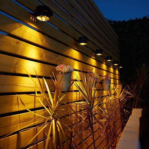 2 Peças de Luz de OVNI de Calhas com Energia Solar - Ovni-light